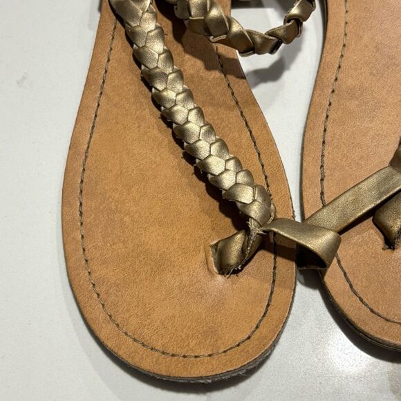 Kenneth Cole Reaction | Women’s Metallic Gold Braided Strappy Thong Sandals 9.5 - Picture 2 of 14